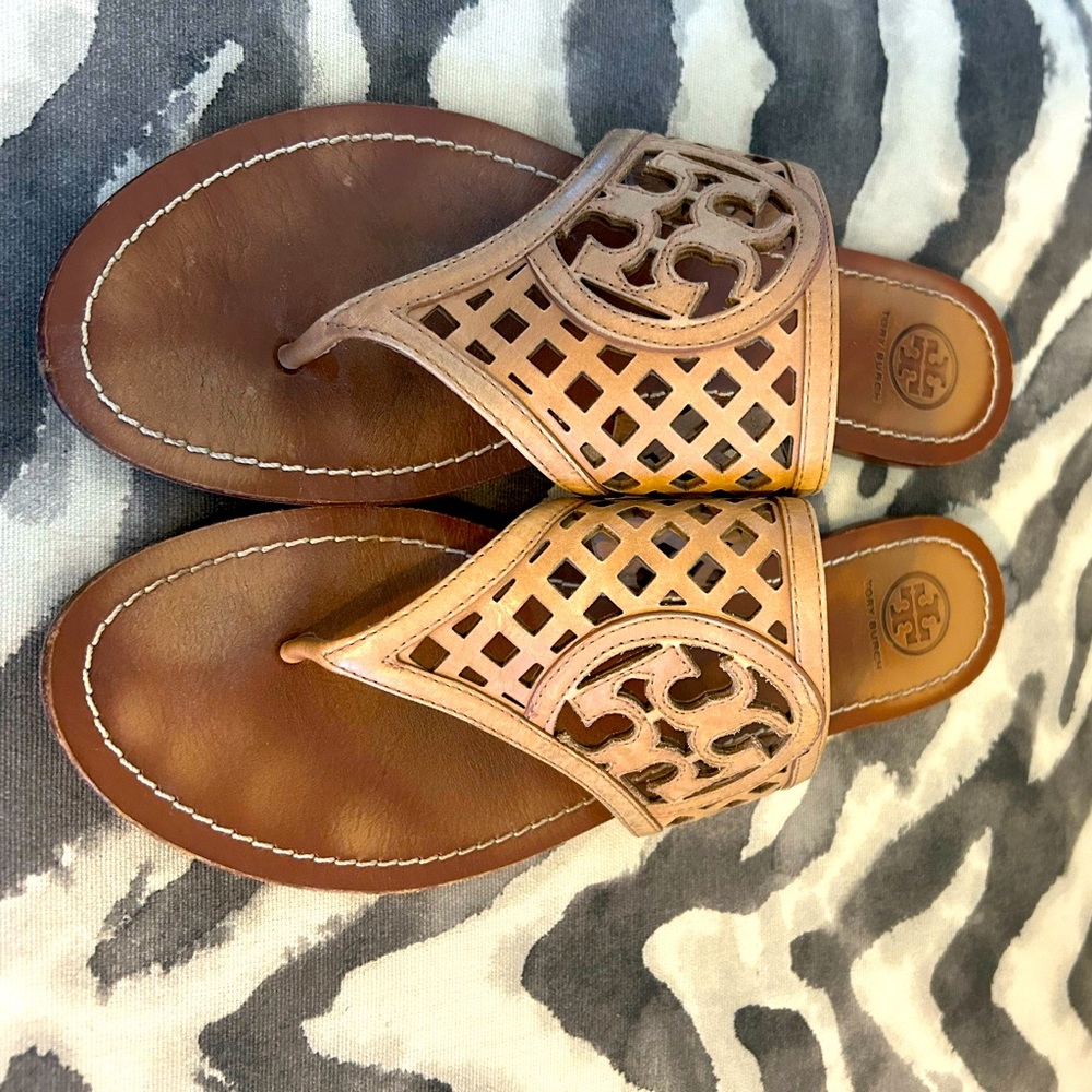 Tory Burch tan sandals size 9. Normal wear and tear.
